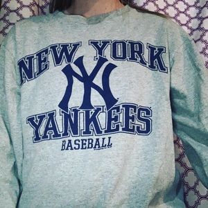 New York Yankees long sleeve